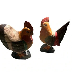 RUSTIC Wooden Hen & Rooster Pair Stylish Handcrafted Carefully Painted  Decor